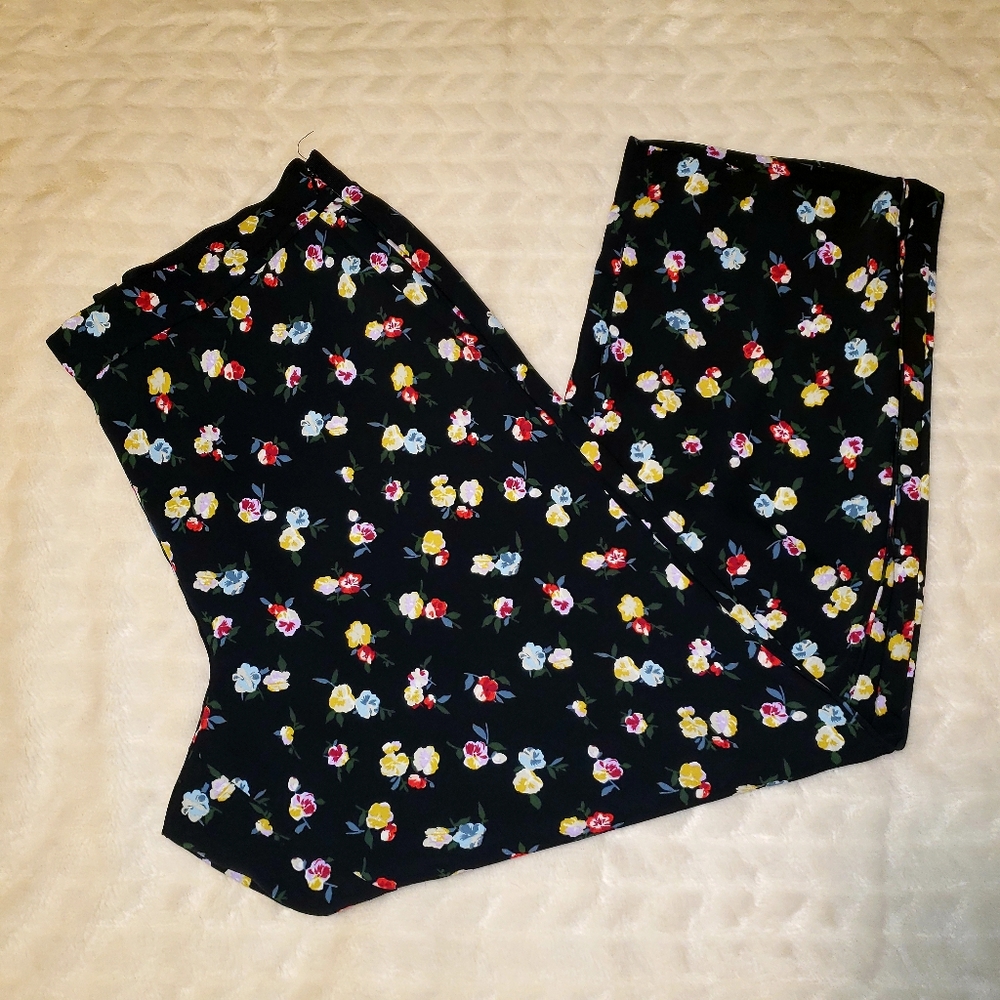 NWOT Ann Taylor Floral Dress Pants